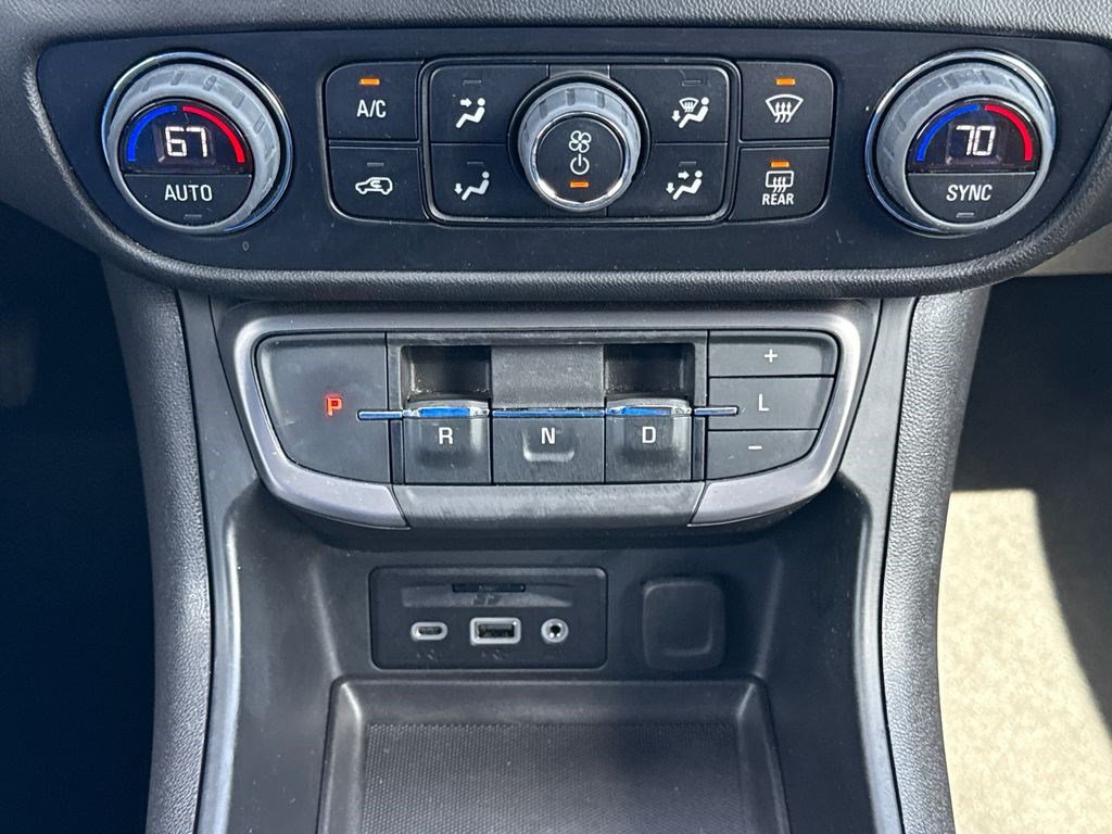 Used 2023 GMC Terrain AT4 w/ Infotainment Package II AWD/4WD image 32