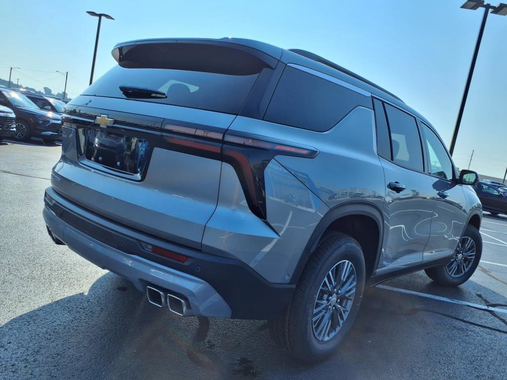 New 2026 Chevrolet Traverse LT w/ Enhanced Driving Package image 28