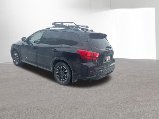 Used 2020 Nissan Pathfinder SL image 3