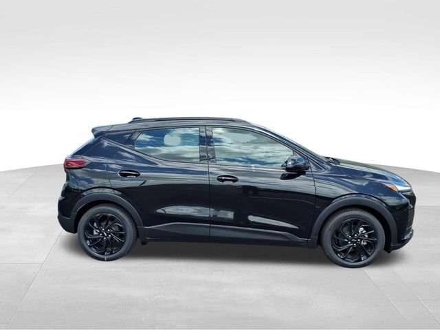 New 2027 Chevrolet Bolt RS w/ Technology Package FWD image 2