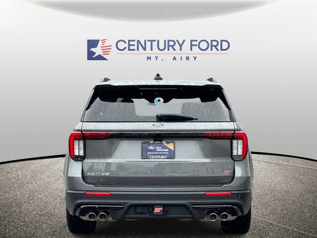 Certified 2025 Ford Explorer ST AWD/4WD image 3