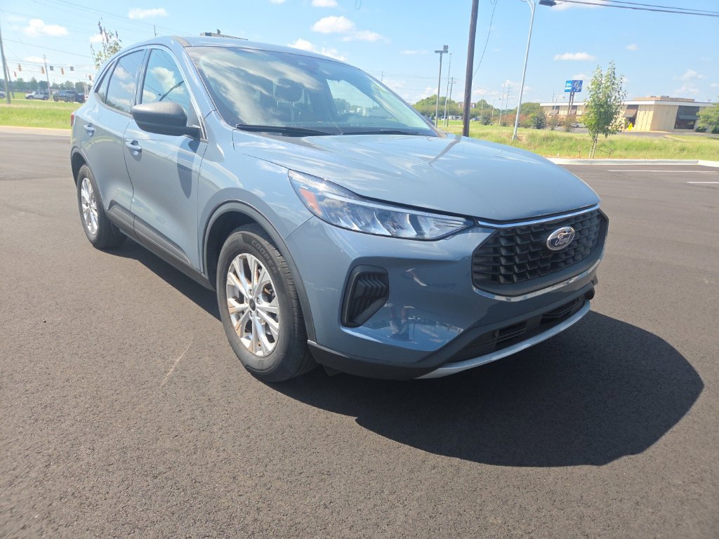 Used 2023 Ford Escape Active