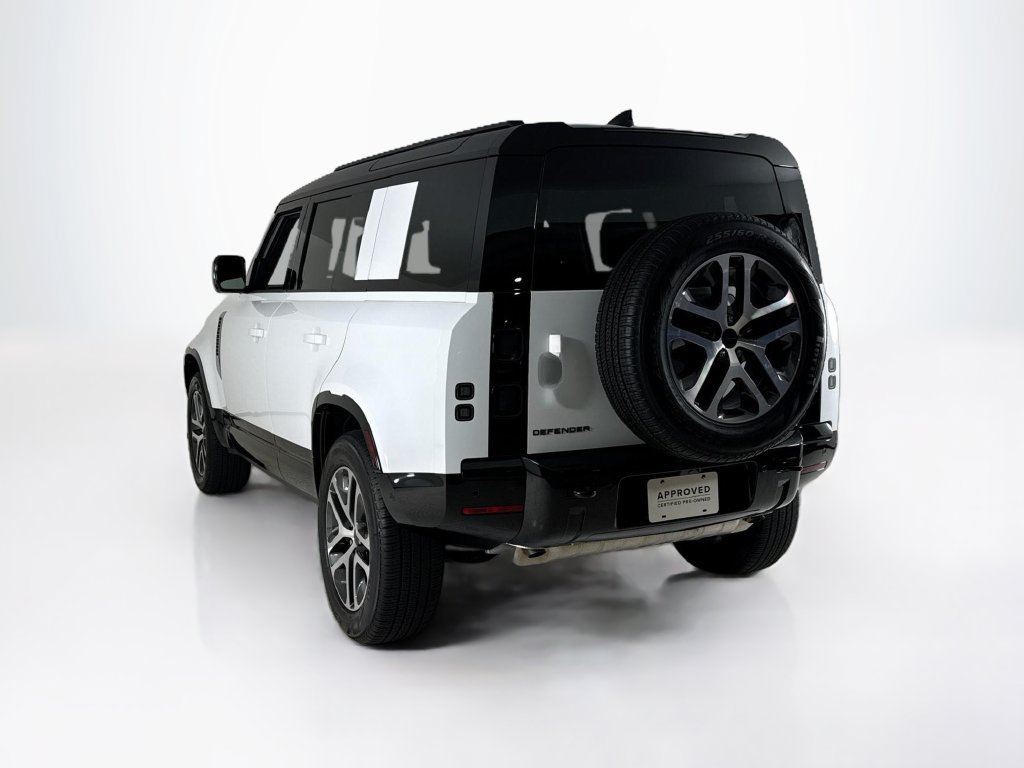 Used 2026 Land Rover Defender 110 X-Dynamic SE AWD/4WD image 3