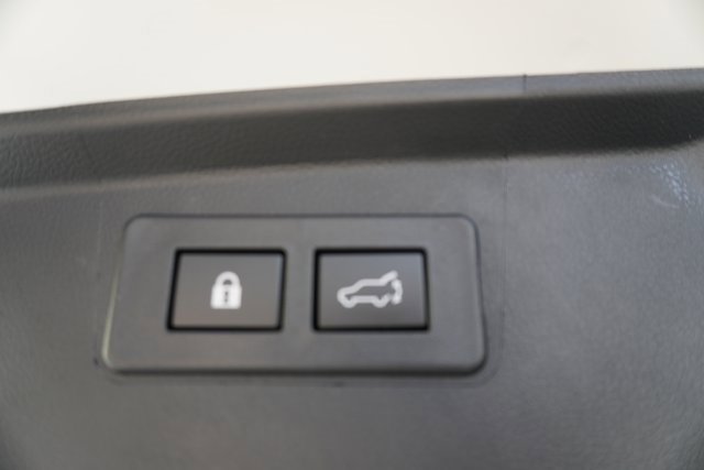 Used 2025 Subaru Outback Premium image 27