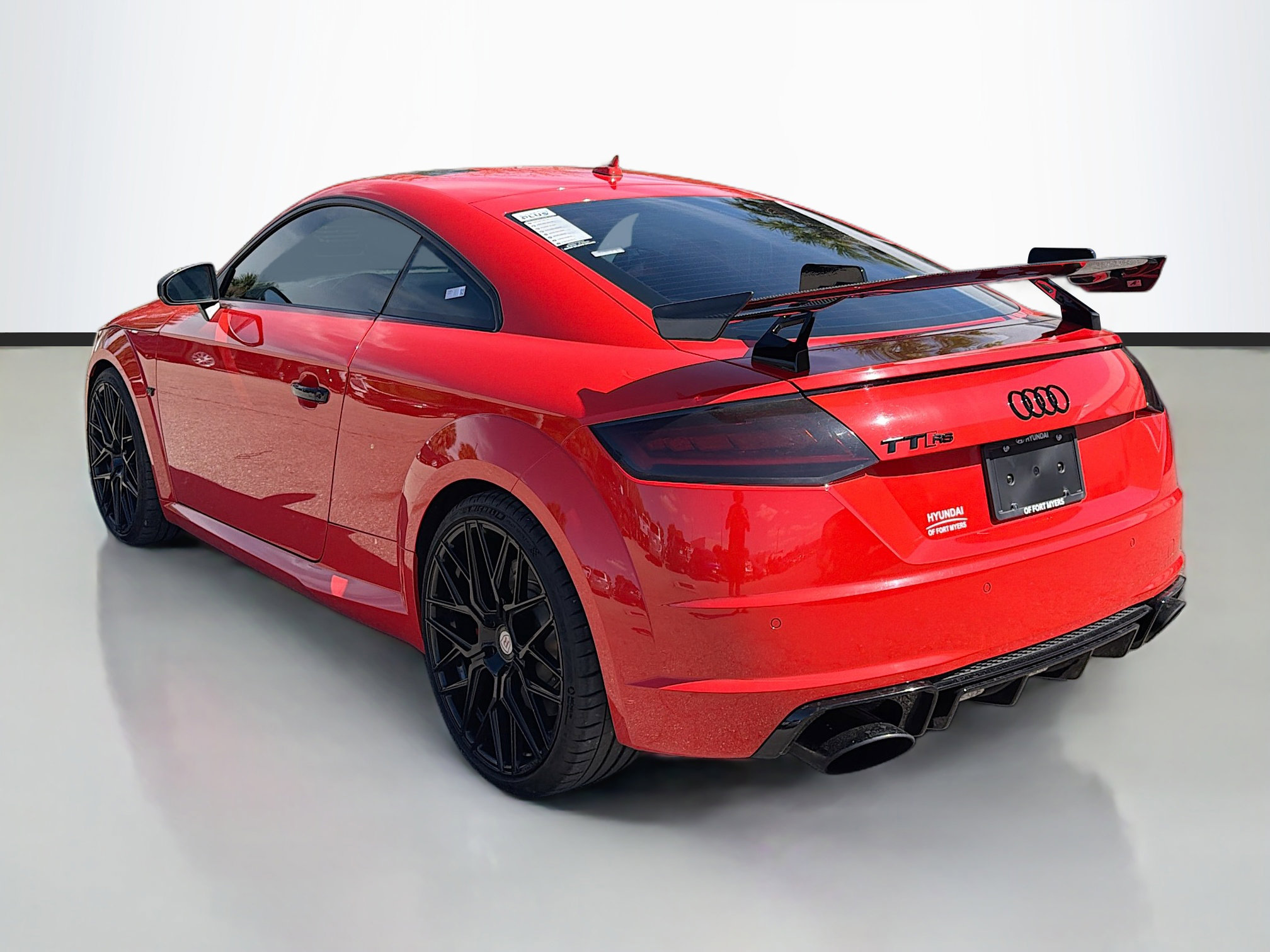 Used 2018 Audi TT RS w/ Technology Package AWD/4WD image 5