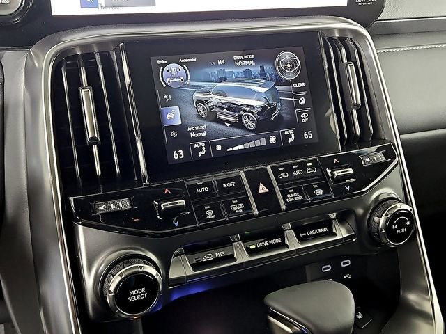 New 2026 Lexus LX 600 4WD w/ Luxury Package image 14