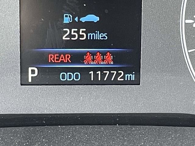 Used 2025 Toyota Corolla LE image 23