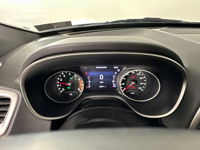 Used 2021 Jeep Compass Latitude w/ Sun and Sound Group AWD/4WD image 9