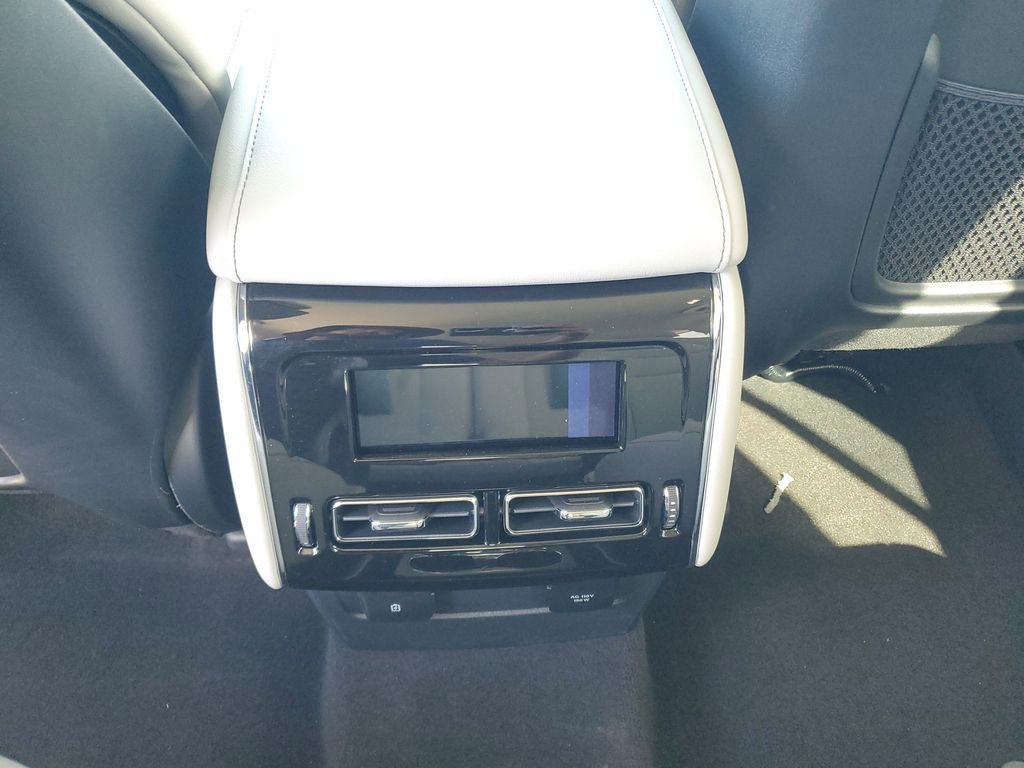 New 2026 Lincoln Aviator 2WD image 13