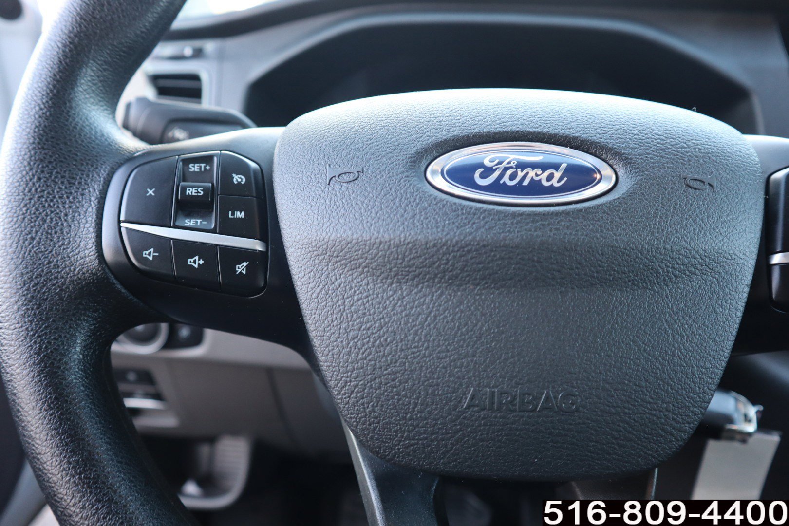 Used 2023 Ford Transit 350 XLT image 19