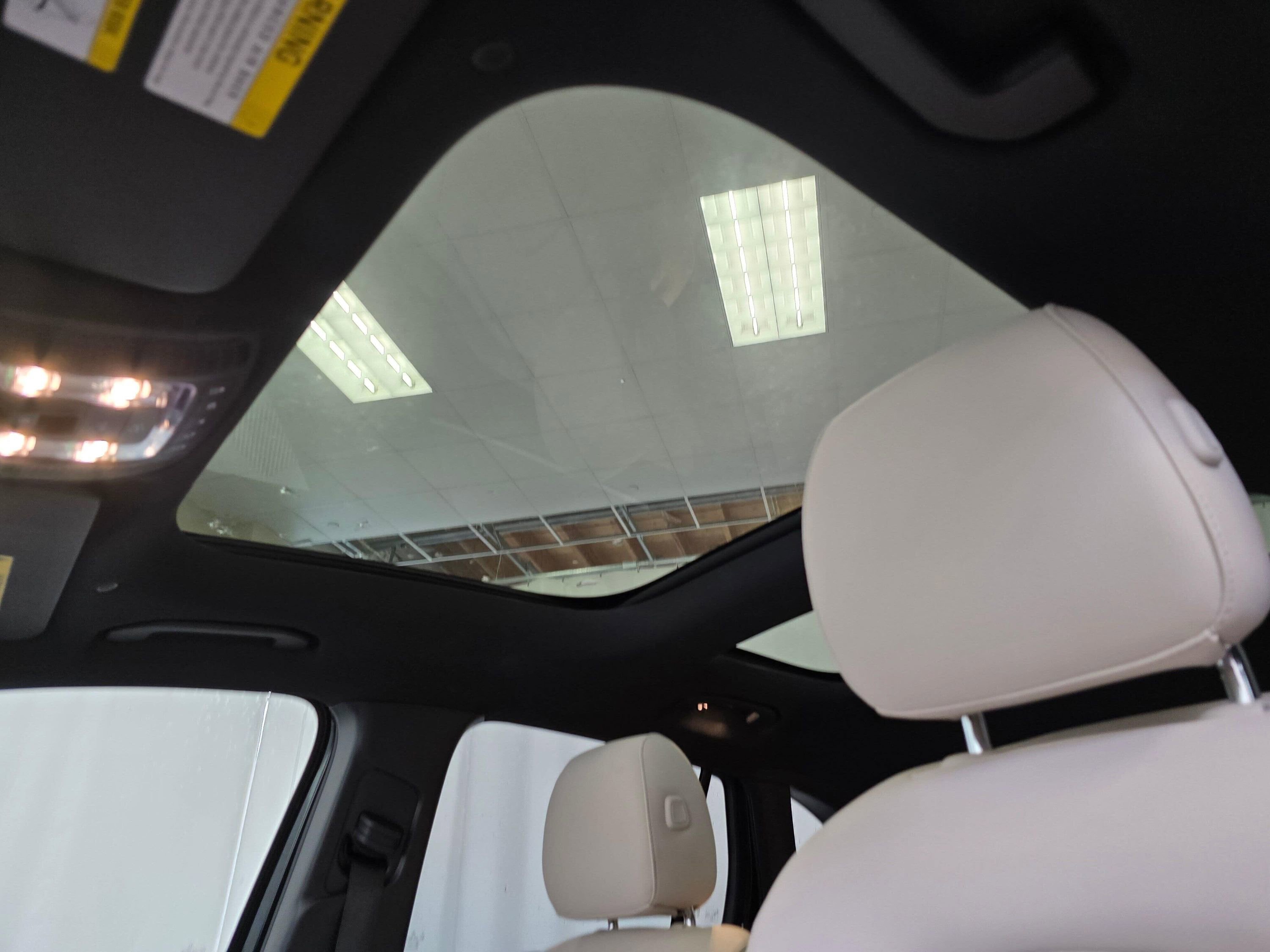 Used 2025 Mercedes-Benz GLA 250 4MATIC image 33