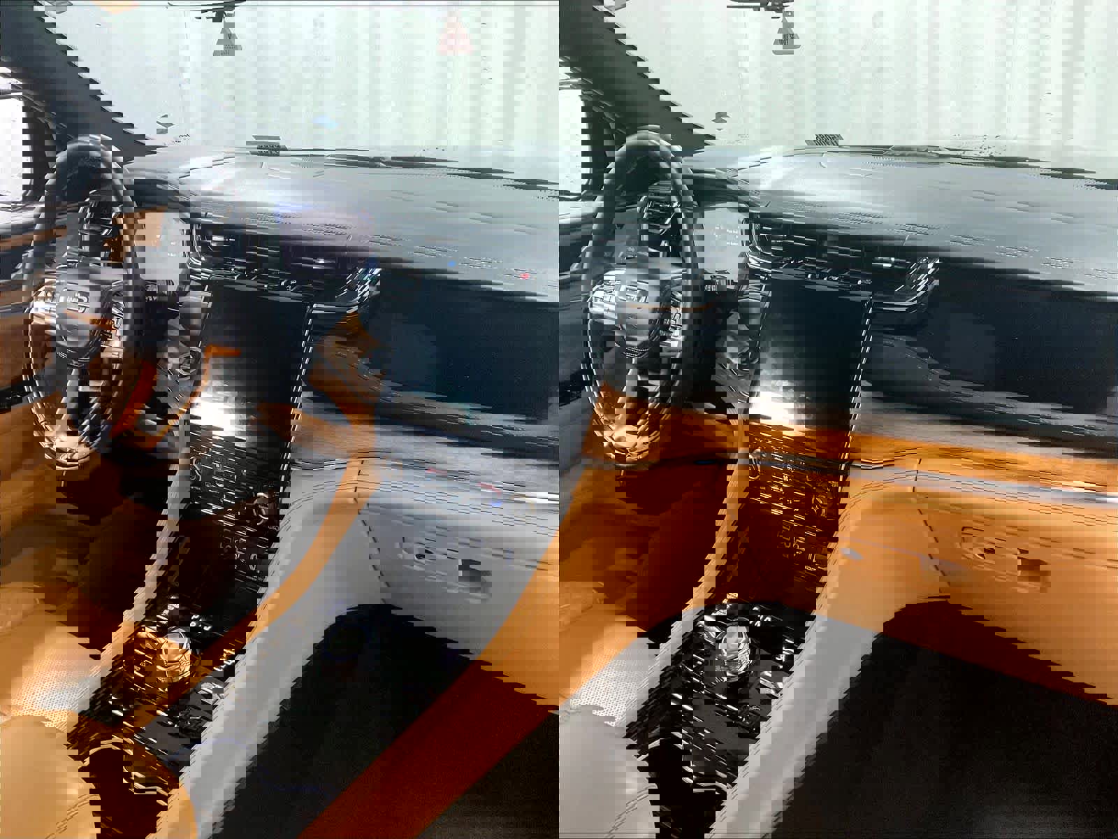 Used 2023 Jeep Grand Cherokee Summit image 14