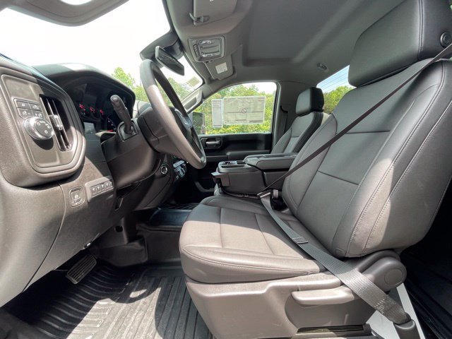New 2024 GMC Sierra 2500 Pro w/ Convenience Package RWD image 16