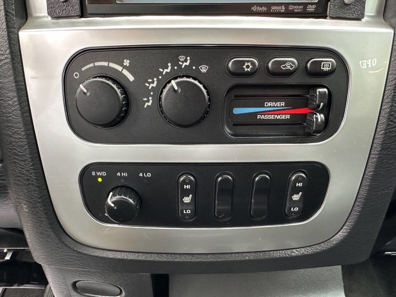 Used 2004 Dodge Ram 3500 Truck SLT w/ Trailer Tow Group image 25