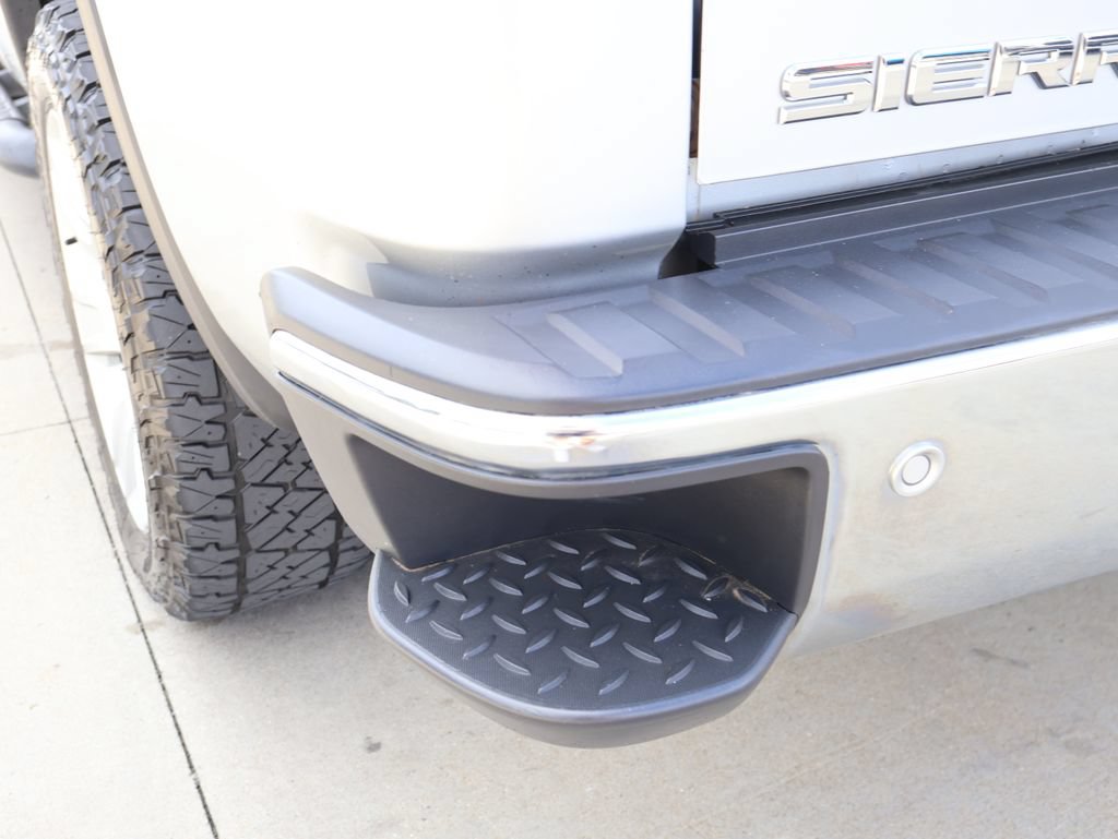 Used 2018 GMC Sierra 1500 SLE w/ SLE Value Package AWD/4WD image 28