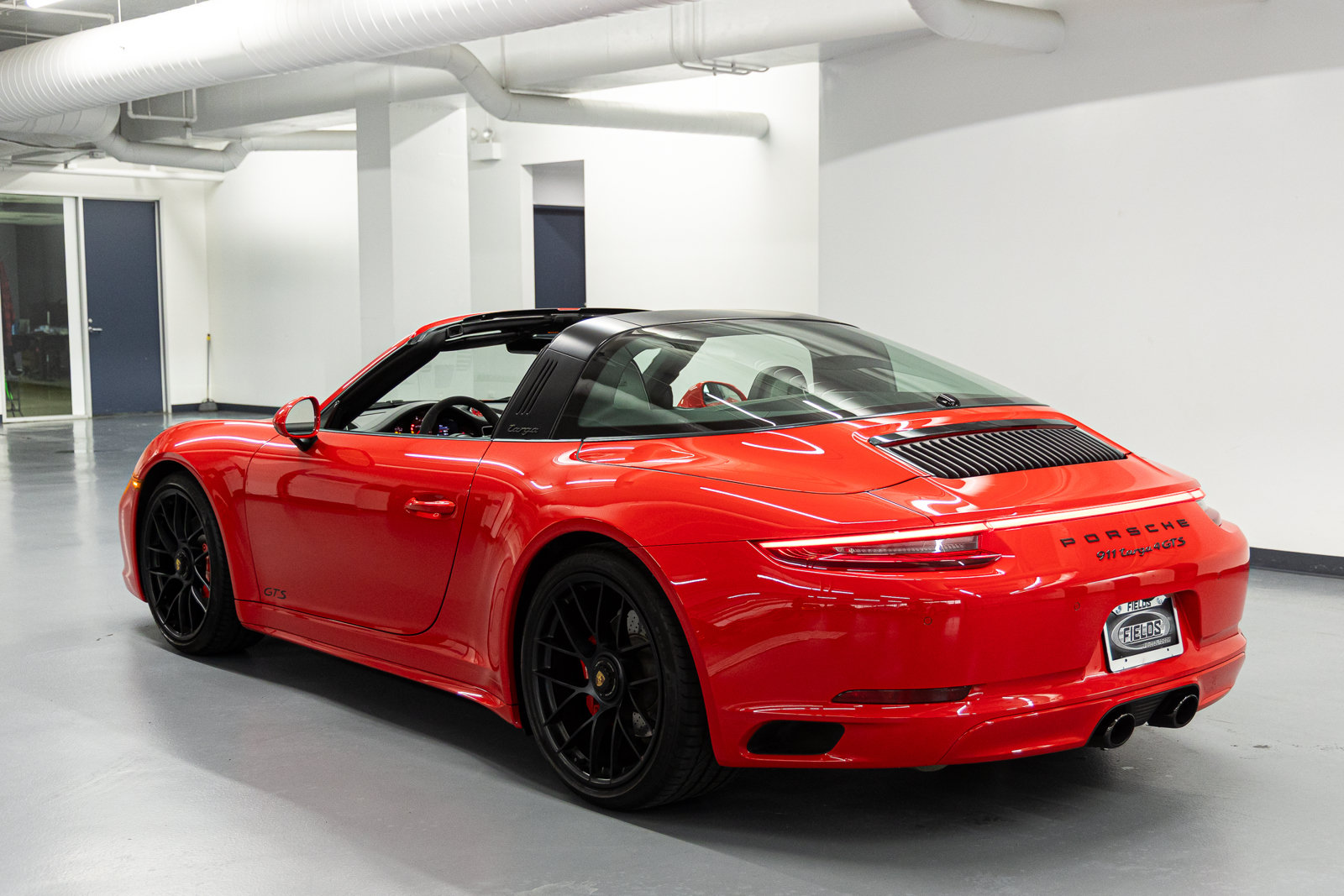 Used 2019 Porsche 911 Targa 4 GTS AWD/4WD image 4