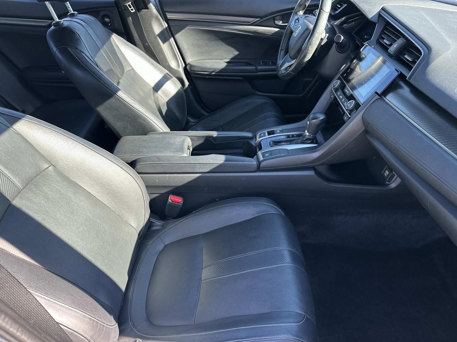 Used 2017 Honda Civic Sport Touring image 9