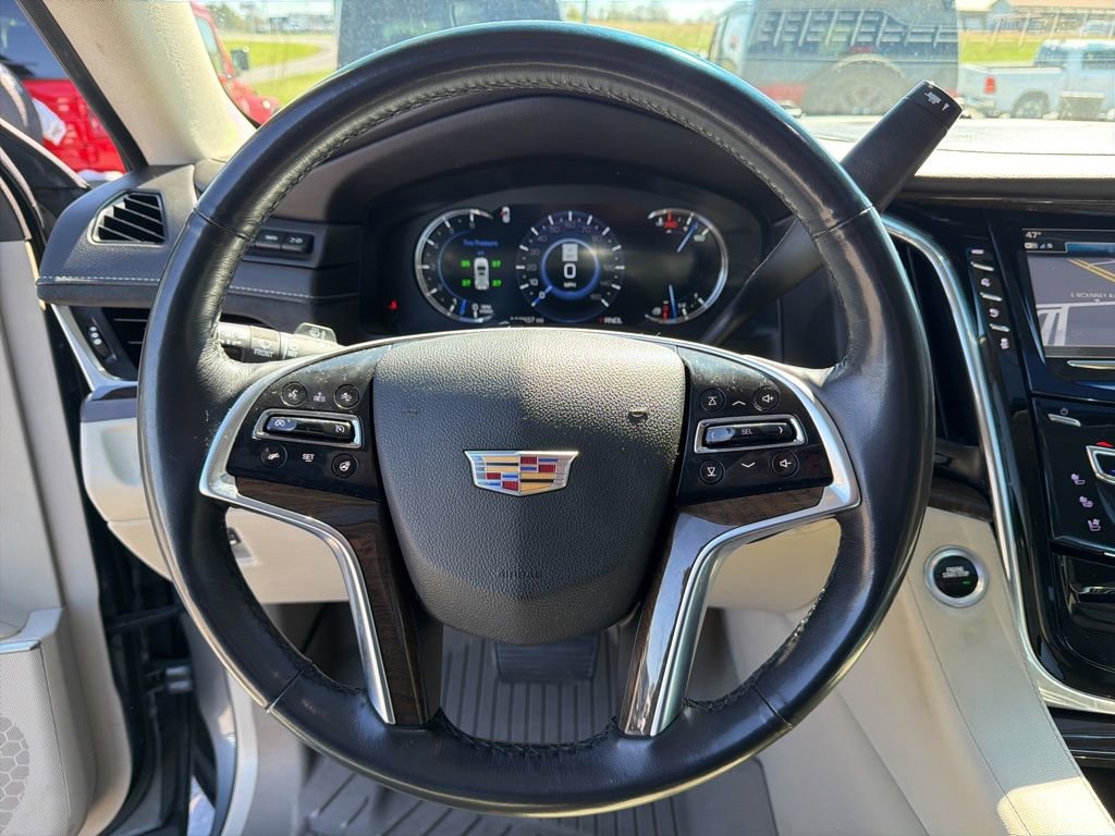 Used 2018 Cadillac Escalade Premium Luxury AWD/4WD image 60