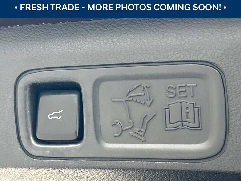 Used 2020 Ford Expedition Platinum image 14