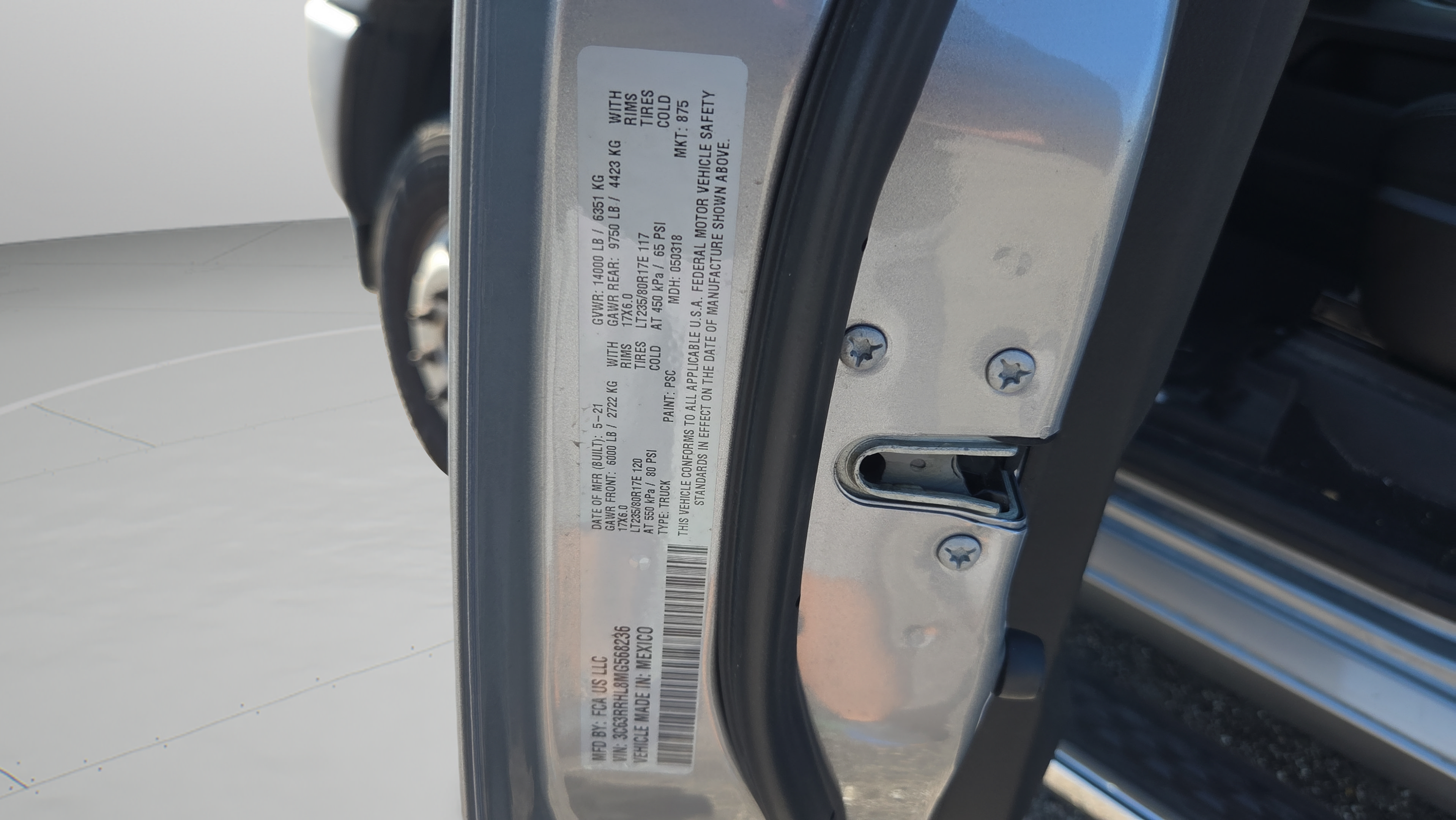 Used 2021 RAM 3500 Big Horn w/ Level B Equipment Group AWD/4WD image 26