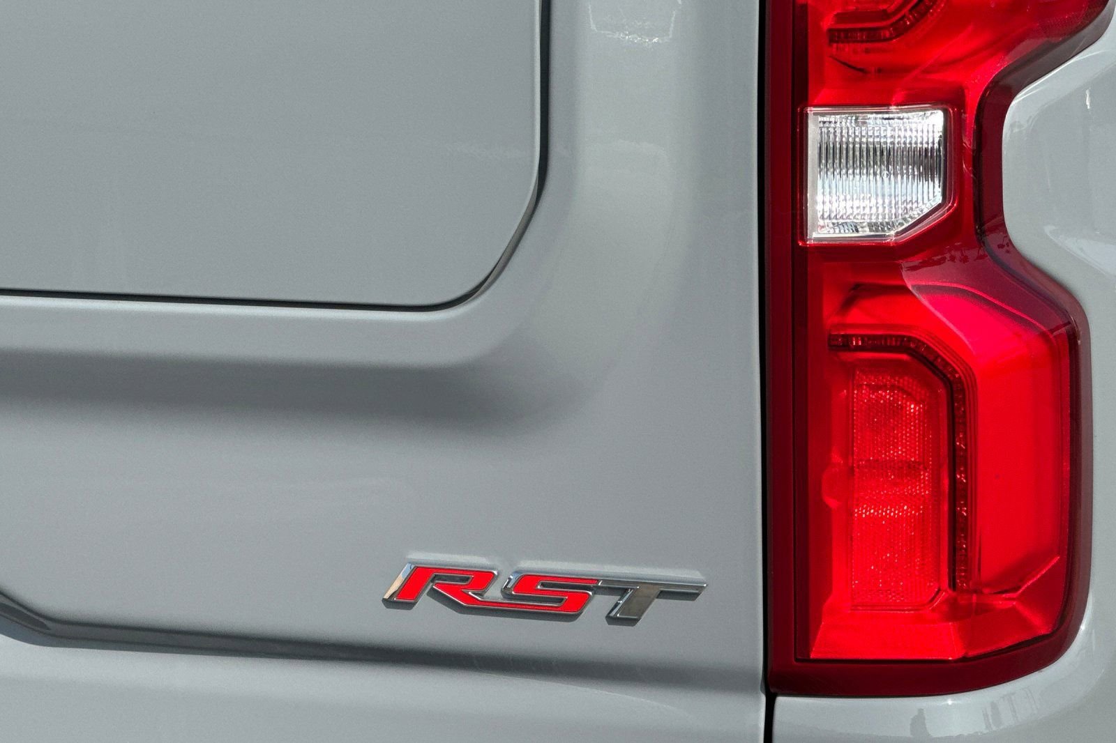 Certified 2025 Chevrolet Silverado 1500 RST w/ Convenience Package II image 28