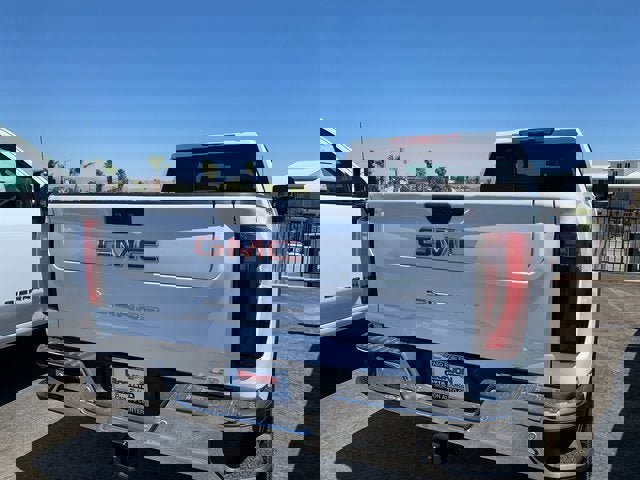 New 2025 GMC Sierra 2500 SLT w/ SLT Convenience Package image 6