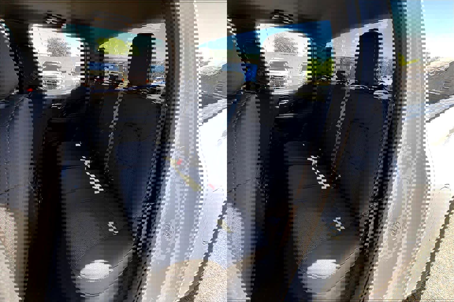 Used 2024 GMC Canyon Elevation image 19