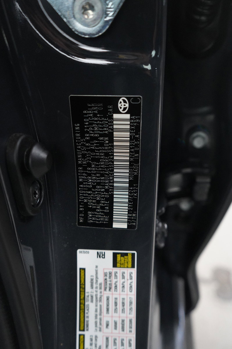 Used 2025 Toyota Corolla FX image 22