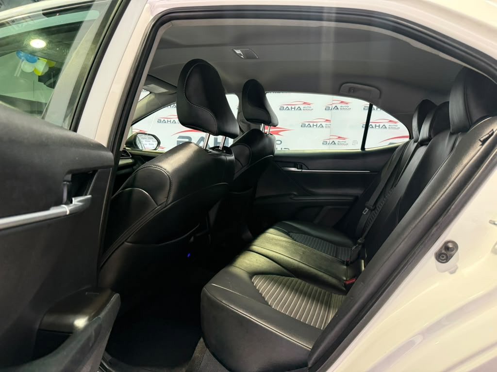 Used 2023 Toyota Camry SE FWD image 16