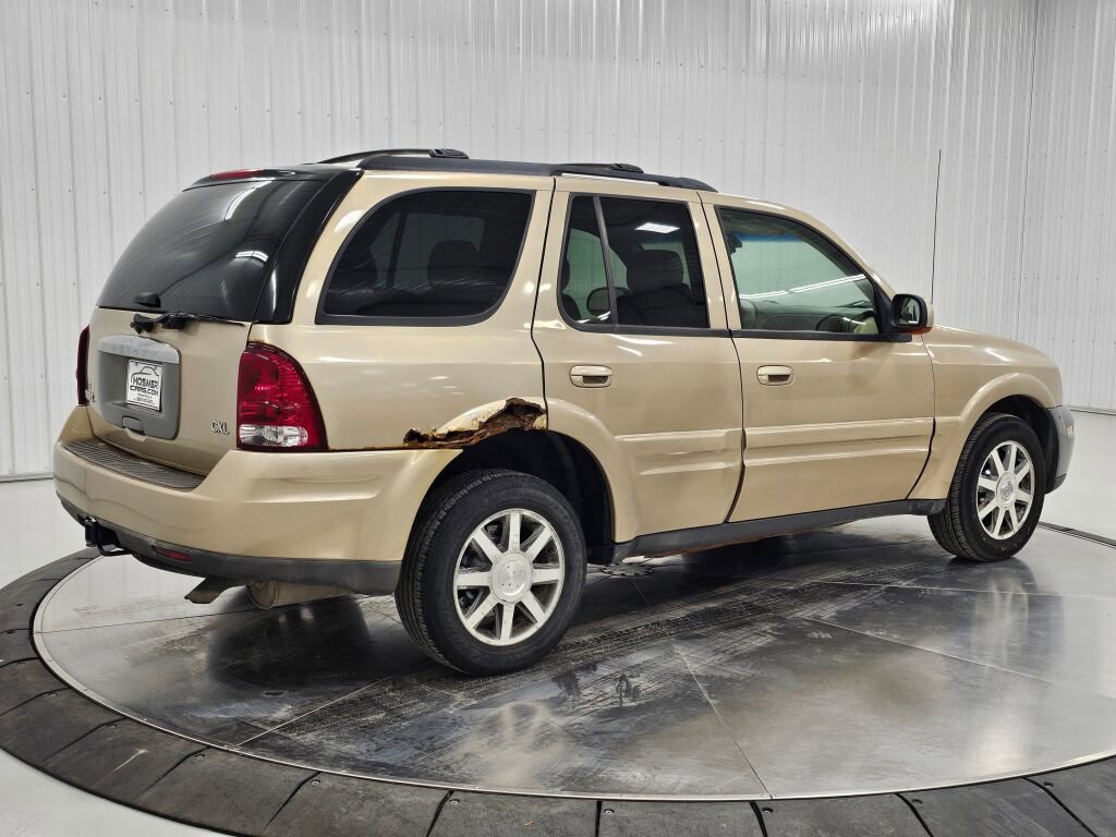 Used 2004 Buick Rainier CXL image 5