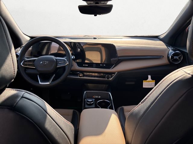 New 2026 Chevrolet Equinox ACTIV w/ Convenience Package III image 10