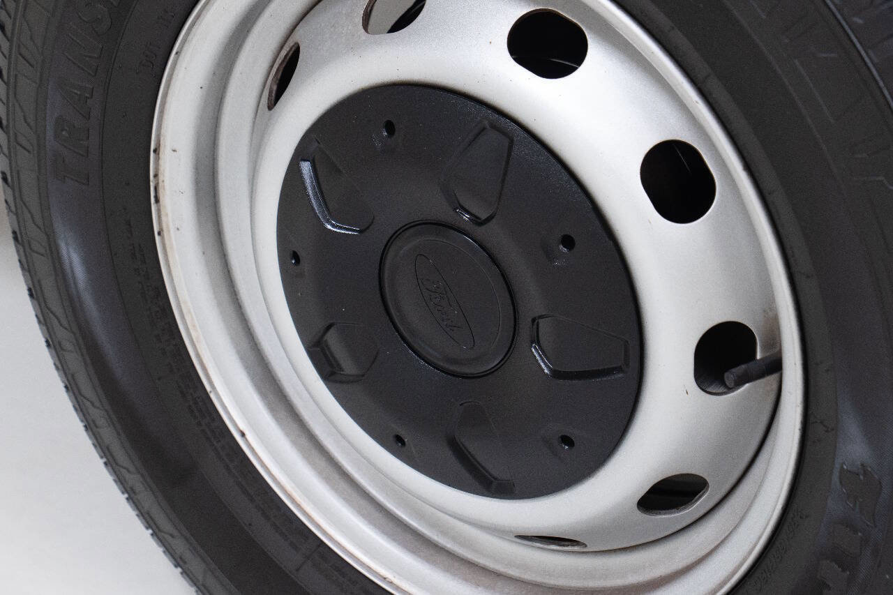 Used 2020 Ford Transit 250 250 3dr SWB Medium Roof Cargo image 77