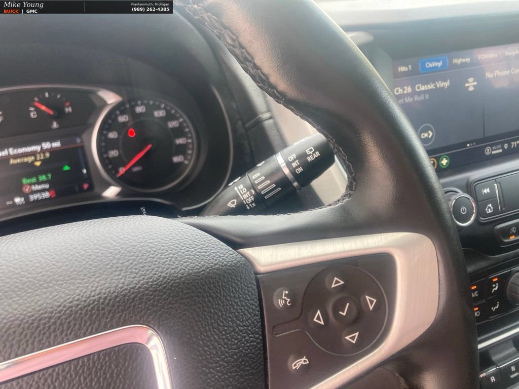 Used 2024 GMC Terrain SLT w/ Tech Package FWD image 29