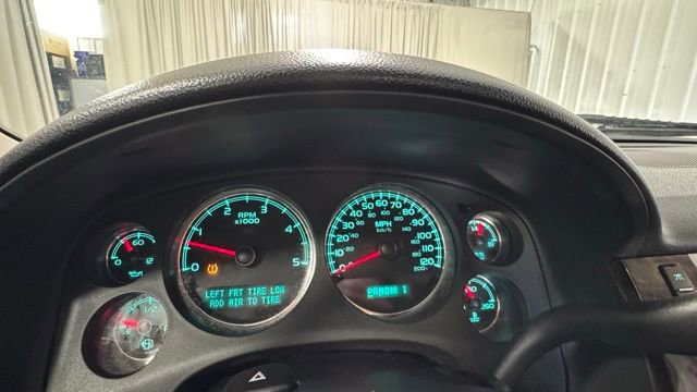 Used 2013 GMC Sierra 2500 Denali w/ Snow Plow Prep Package AWD/4WD image 11