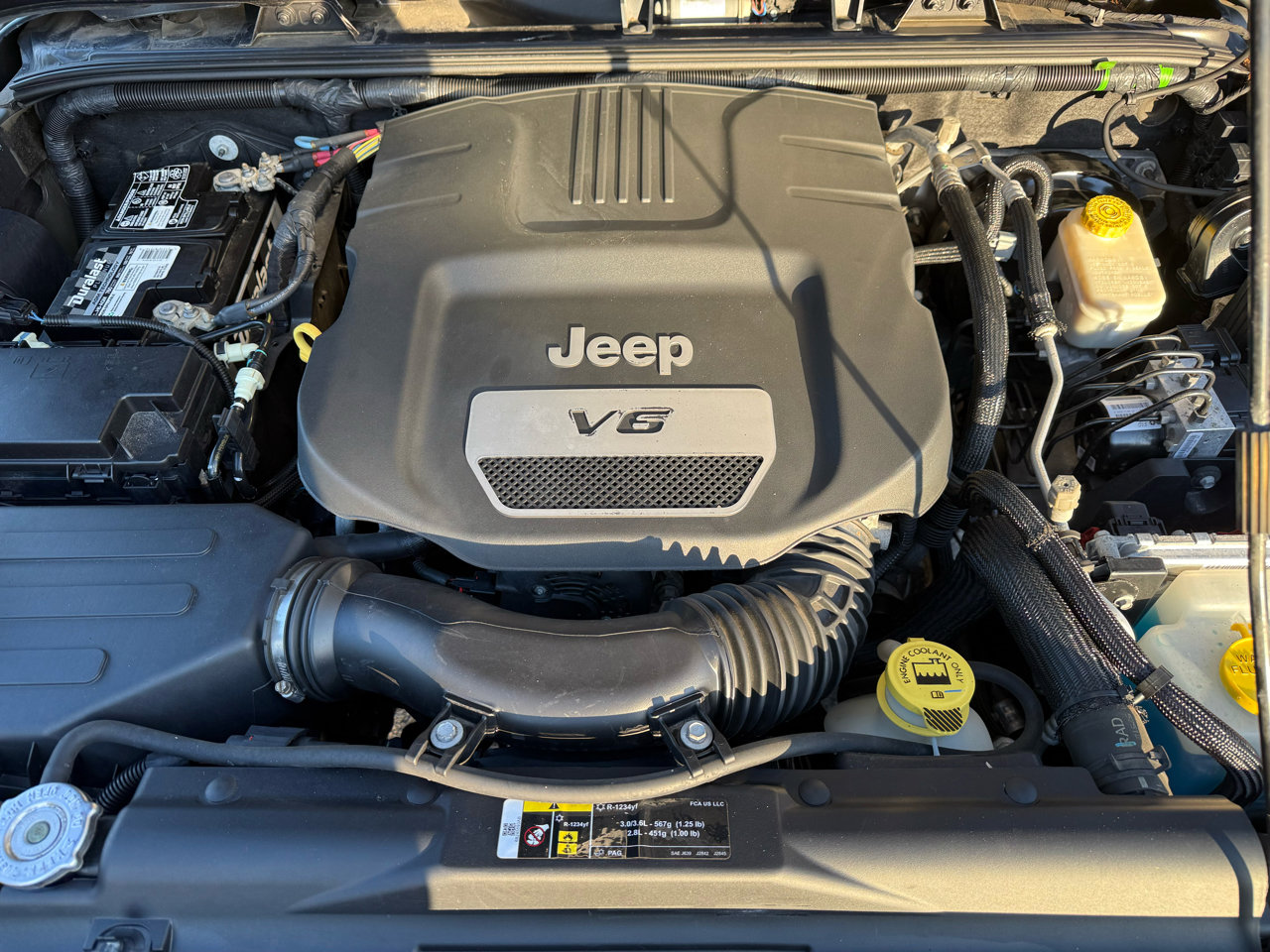 Used 2017 Jeep Wrangler Unlimited Sport w/ Connectivity Group image 19