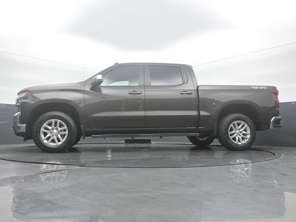 Used 2021 Chevrolet Silverado 1500 LT AWD/4WD image 45