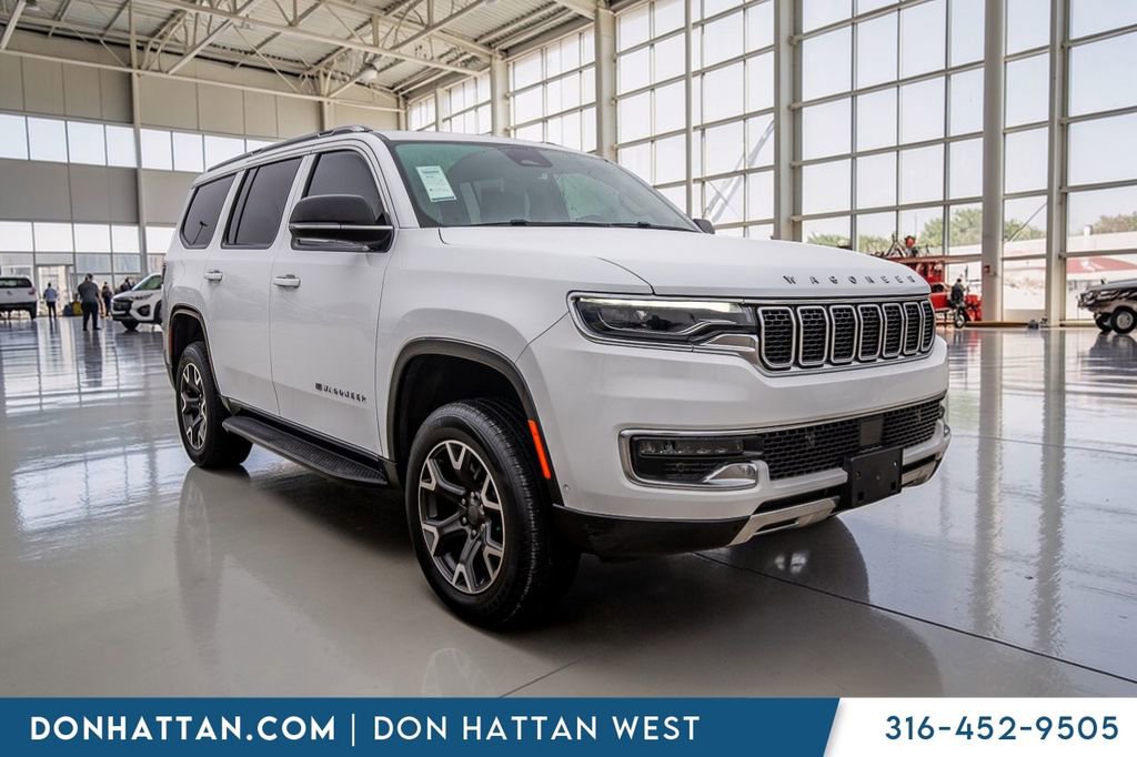 Used 2023 Jeep Wagoneer Series III w/ Preferred Equipment Group AWD/4WD image 42