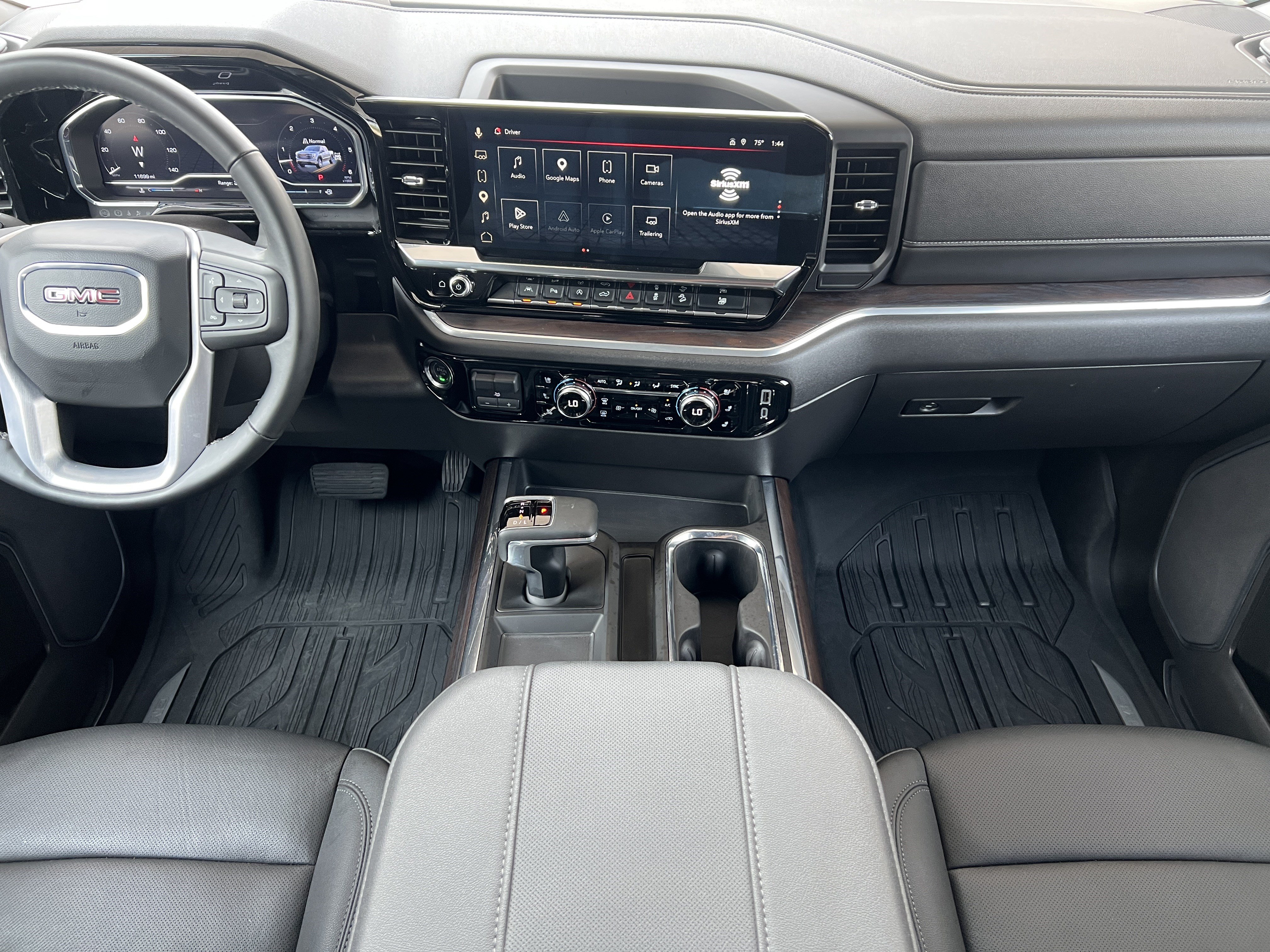Used 2025 GMC Sierra 1500 SLT w/ SLT Premium Package AWD/4WD image 31