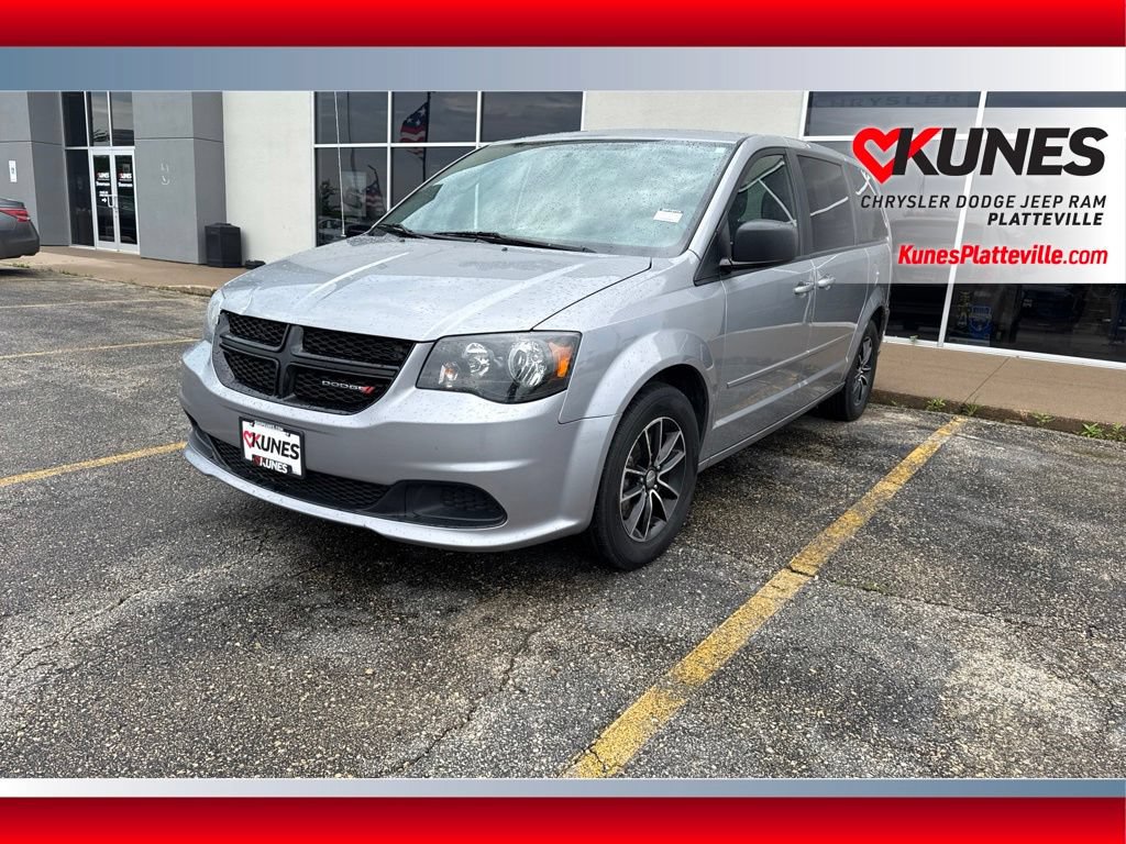 Used 2015 Dodge Grand Caravan SE w/ Quick Order Package 29E SE FWD image 4