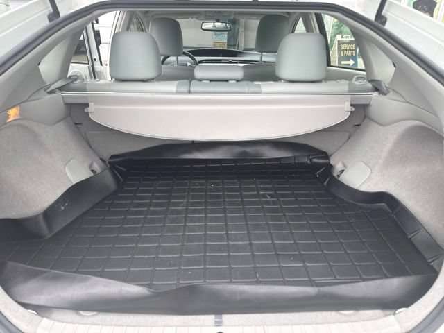Used 2015 Toyota Prius Four FWD image 10