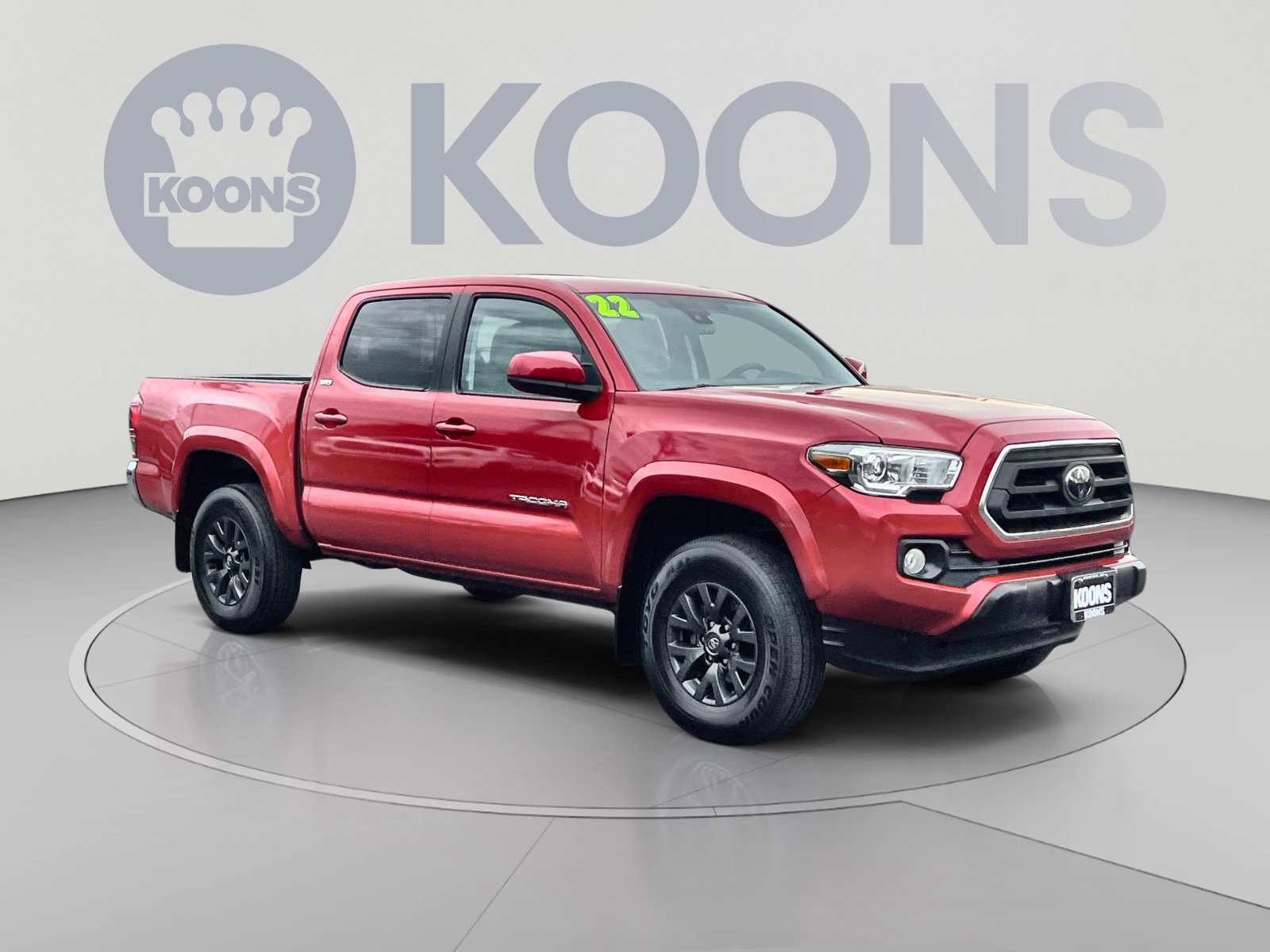 Used 2022 Toyota Tacoma SR5 AWD/4WD image 2