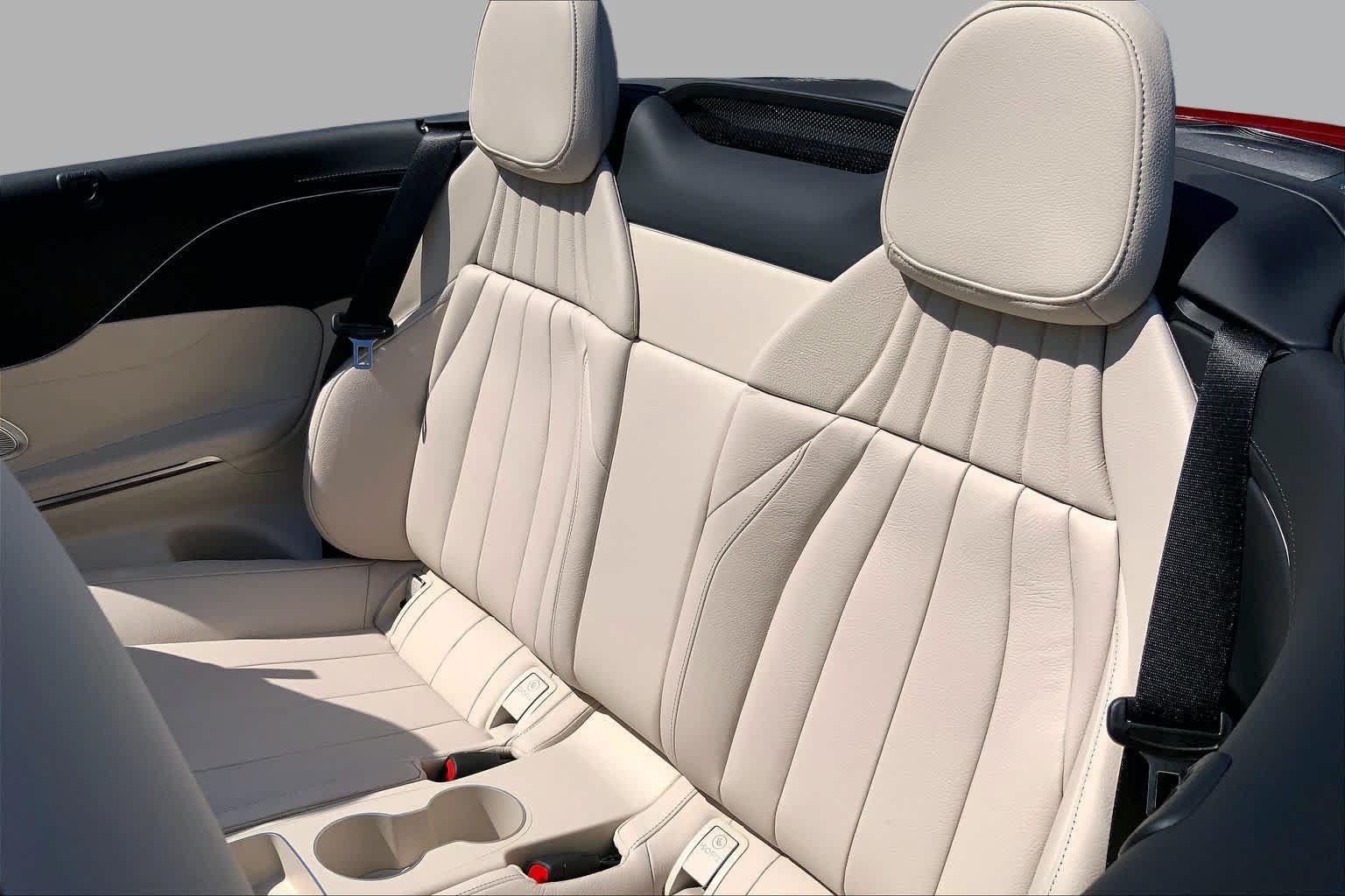 Certified 2025 Mercedes-Benz CLE 450 4MATIC Cabriolet image 21