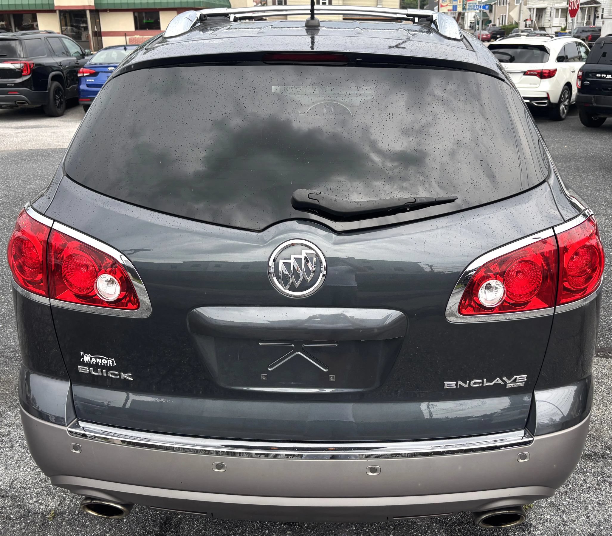 Used 2012 Buick Enclave Leather AWD/4WD image 34