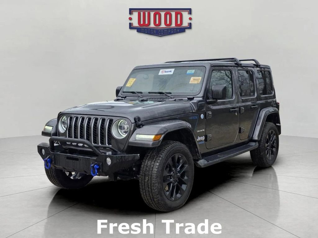 Used 2021 Jeep Wrangler Unlimited Sahara w/ Cold Weather Group image 3