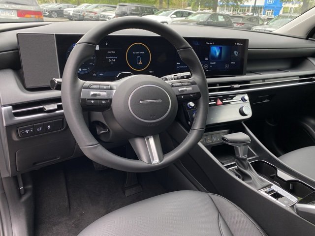 New 2025 Hyundai Tucson SEL image 11