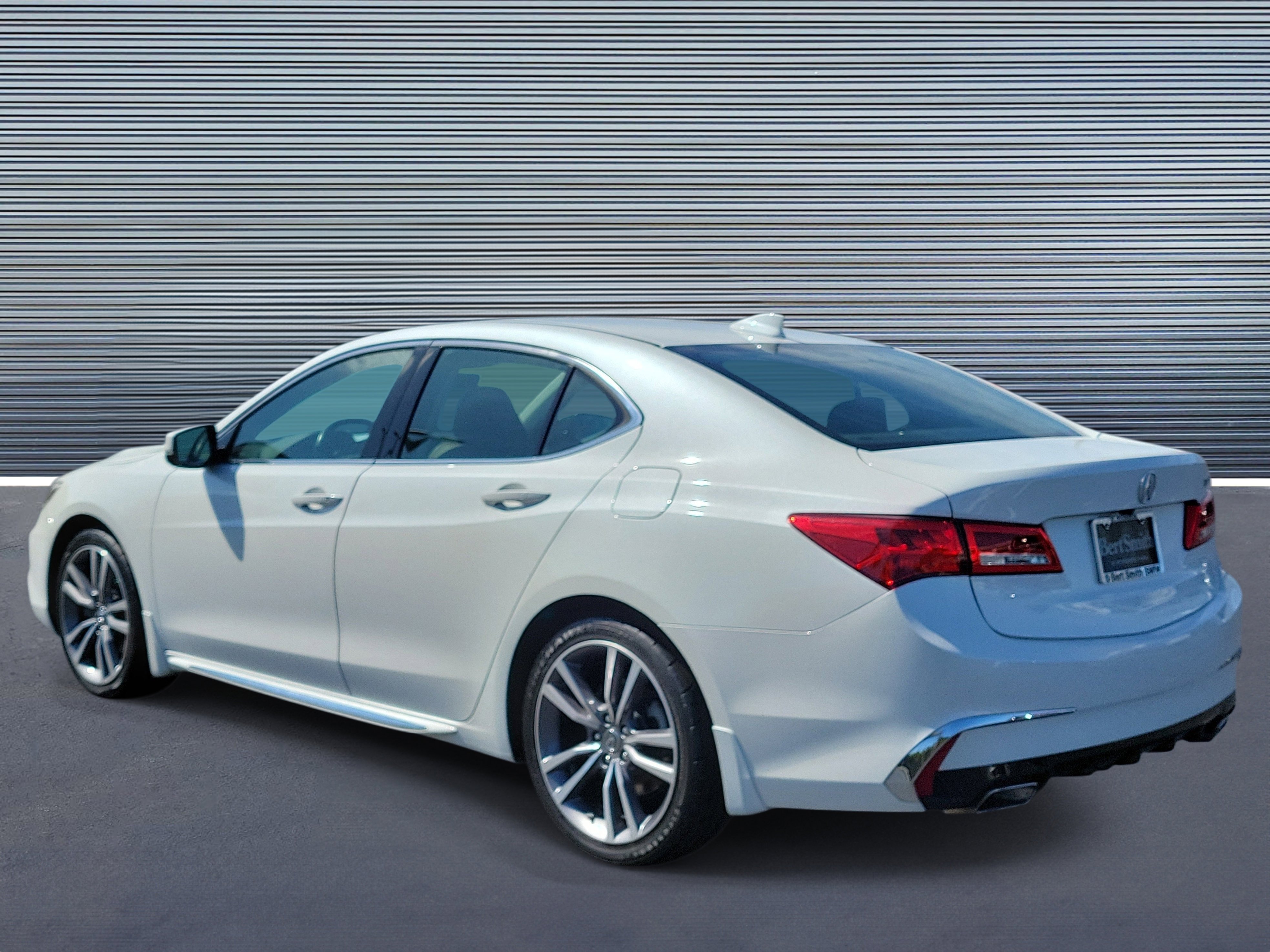 Used 2019 Acura TLX V6 w/ Technology Package FWD image 4