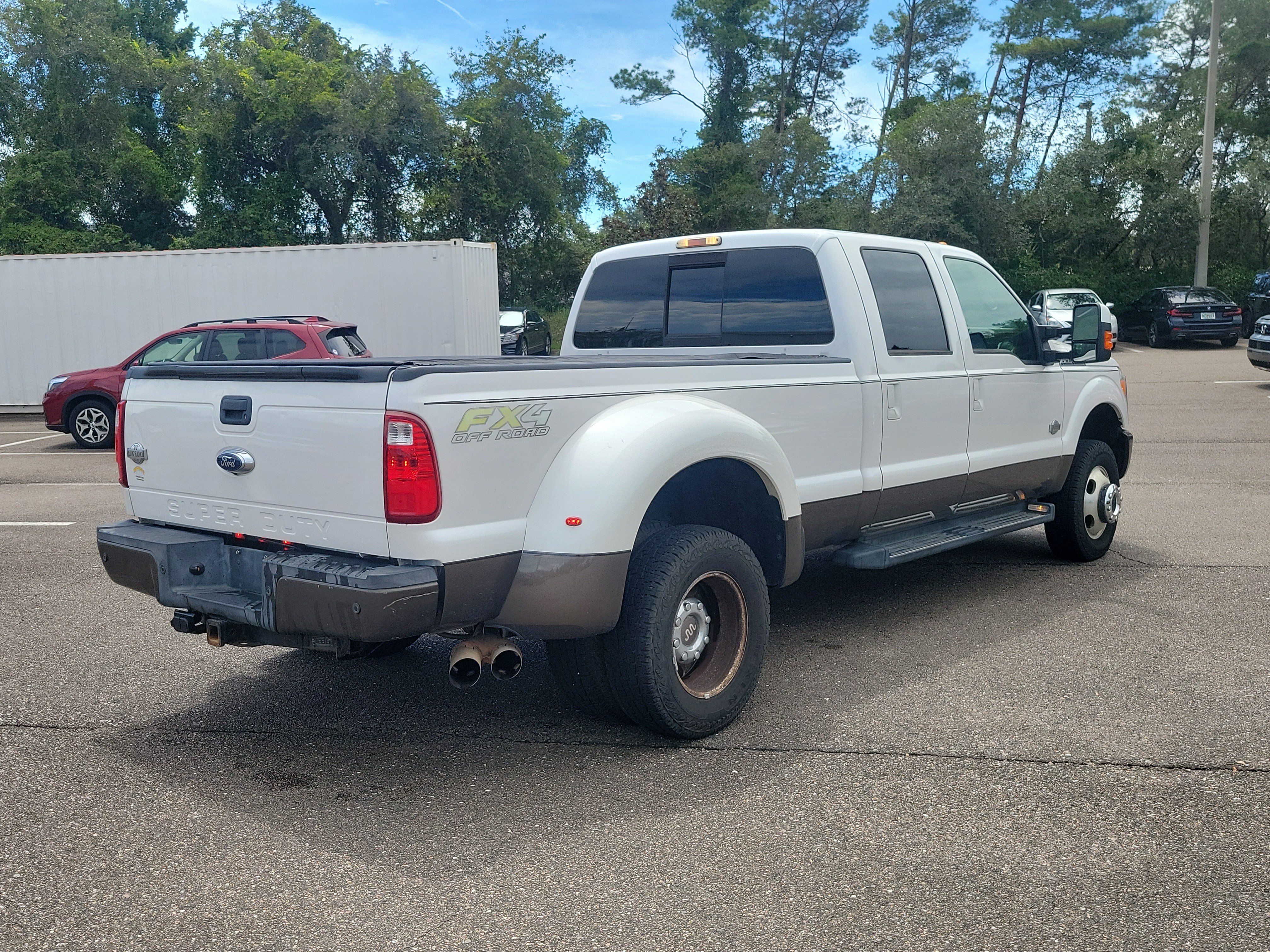 Used 2015 Ford F350 King Ranch w/ FX4 Off-Road Package AWD/4WD image 5