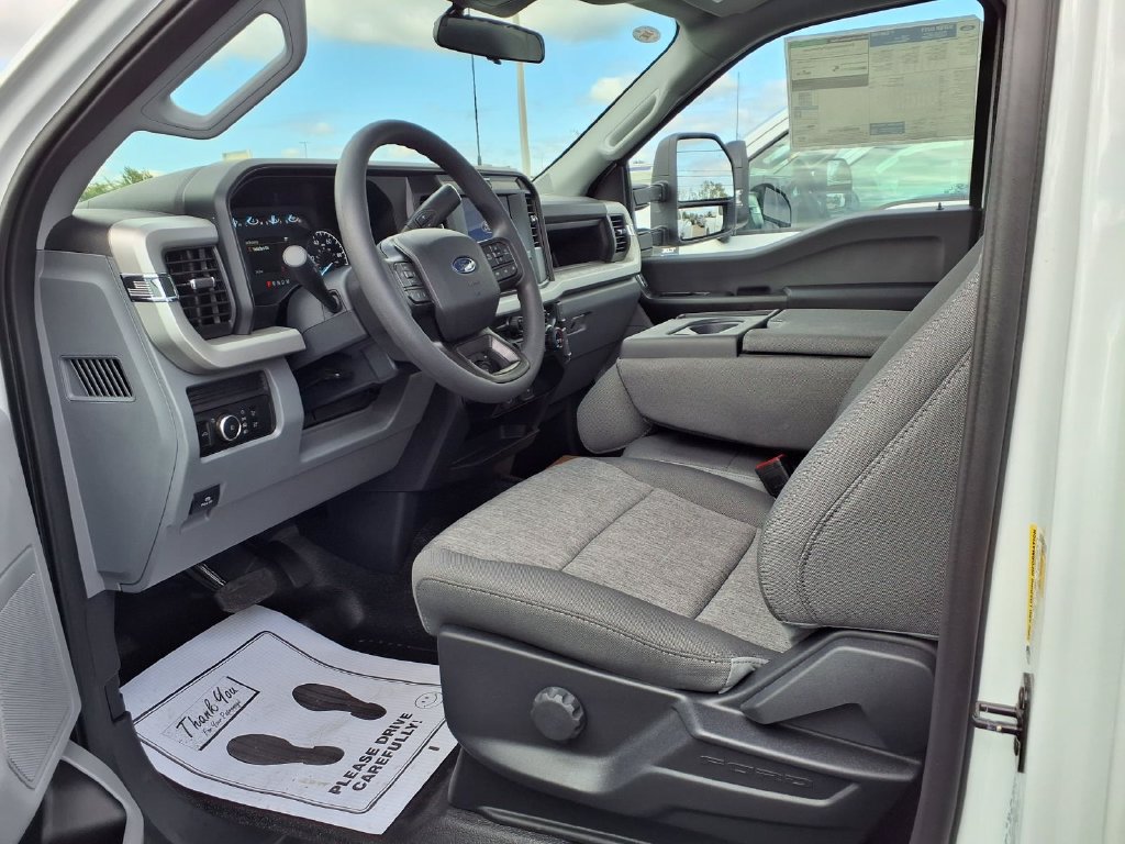 New 2027 Ford F350 XL AWD/4WD image 7