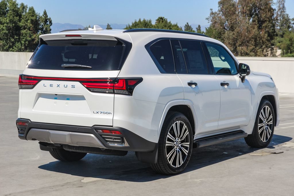 New 2026 Lexus LX 700h Luxury AWD/4WD image 2