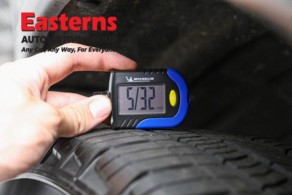 Used 2025 Dodge Durango GT RWD image 29